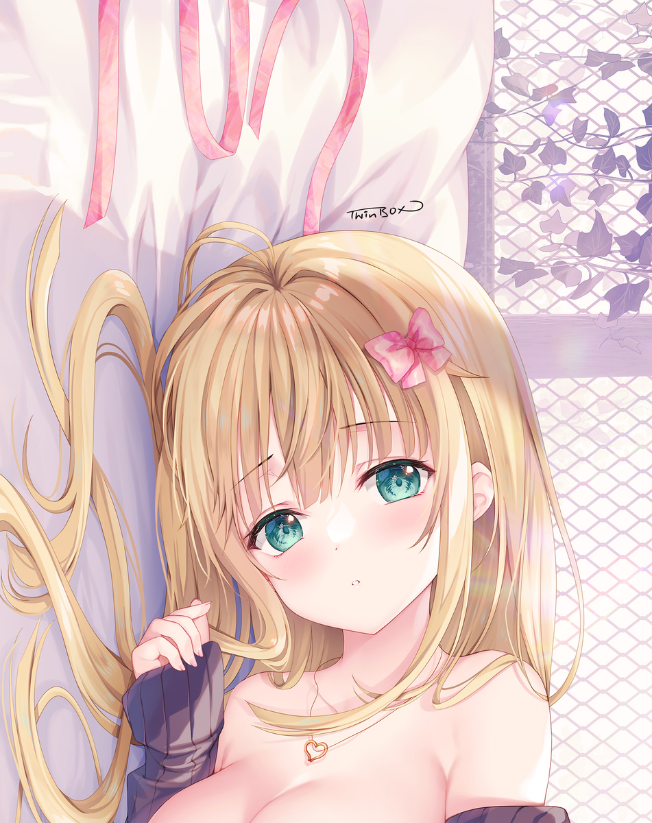 This is a pixiv picture whose title is そばにいてほしい彼女.
