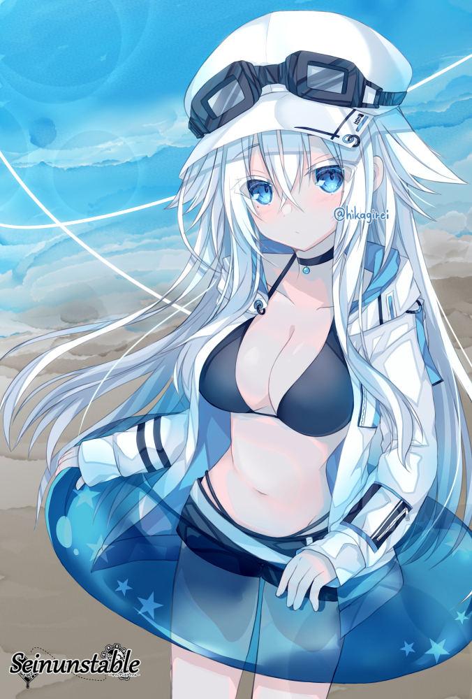 This is a pixiv picture whose title is 水着ルナっ.