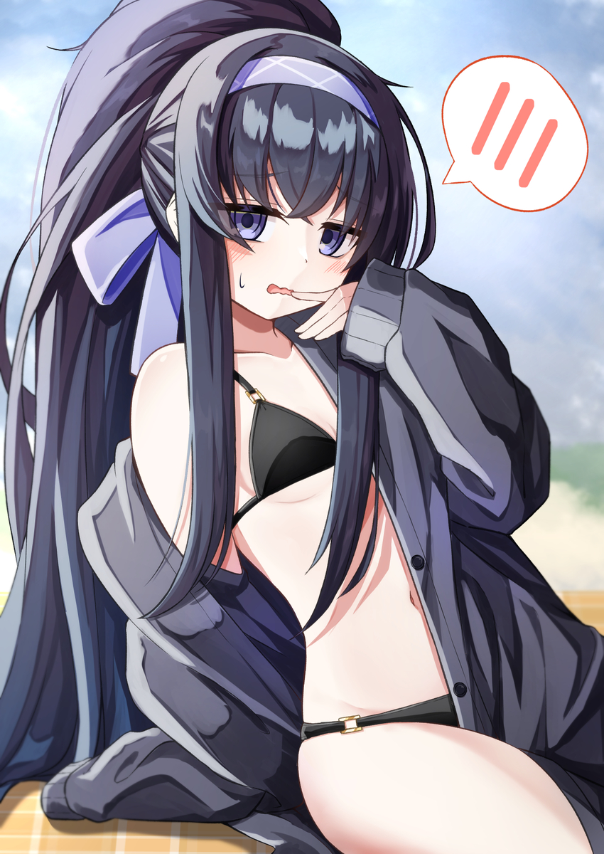 This is a pixiv picture whose title is 水着ウイ.