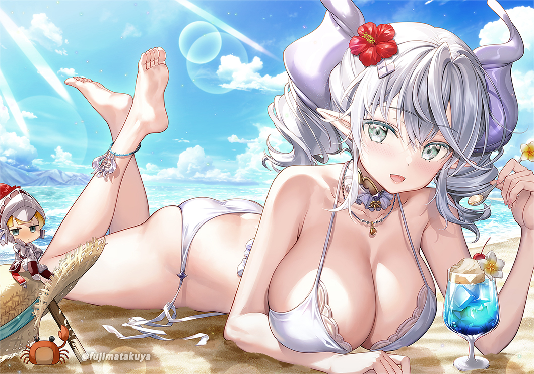 This is a pixiv picture whose title is 白銀の水着ラビュリンス.