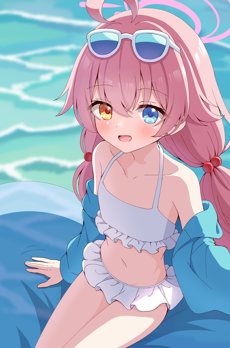 This is a pixiv picture whose title is 「先生、隣空いてるよ～」.