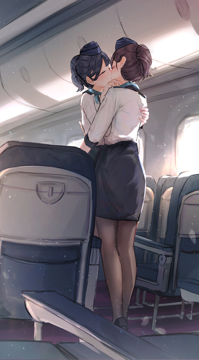 This is a pixiv picture whose title is 補給中.
