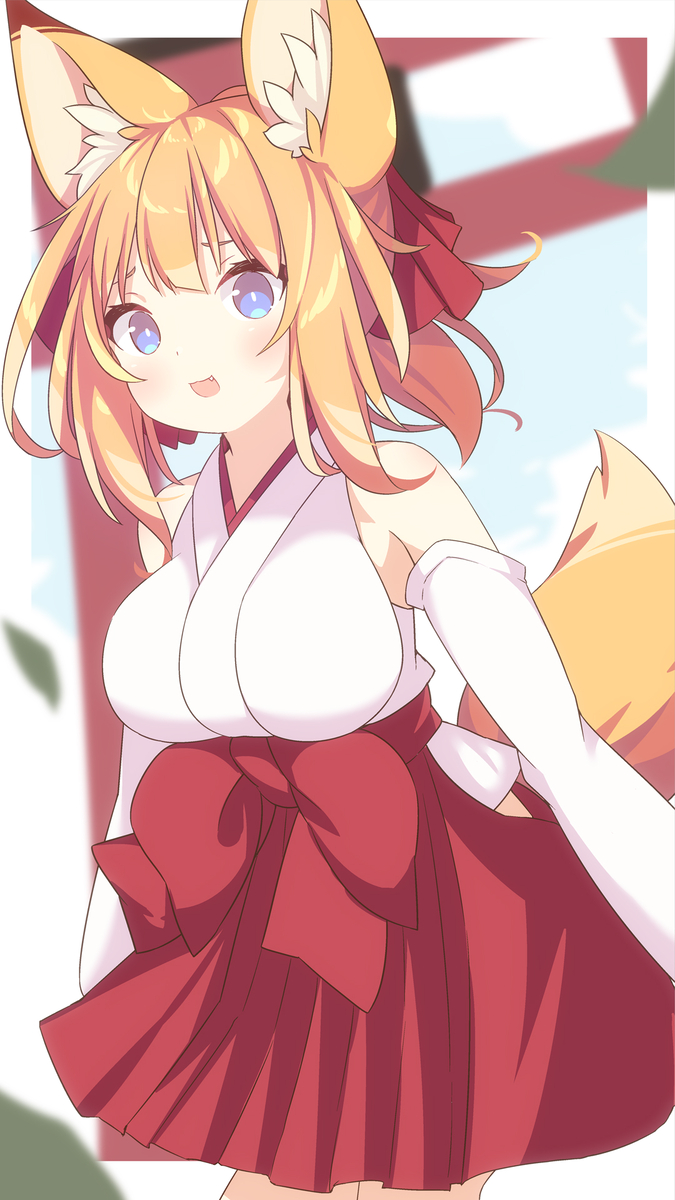 This is a pixiv picture whose title is きつね巫女.