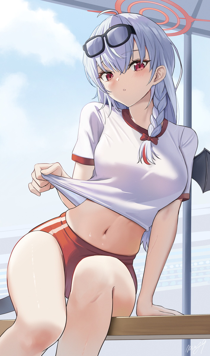 This is a pixiv picture whose title is 体操服ハルナちゃん.
