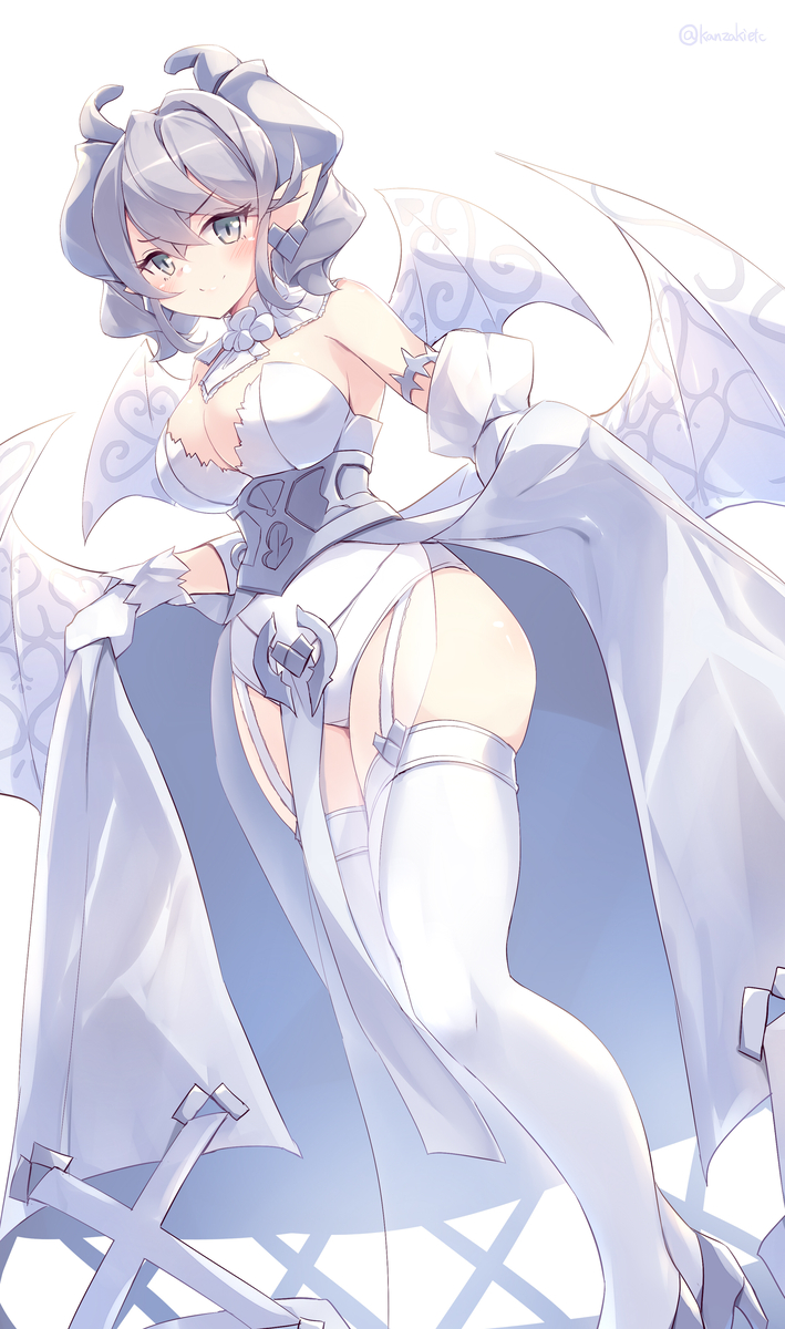 This is a pixiv picture whose title is 白銀の城のラビュリンス.