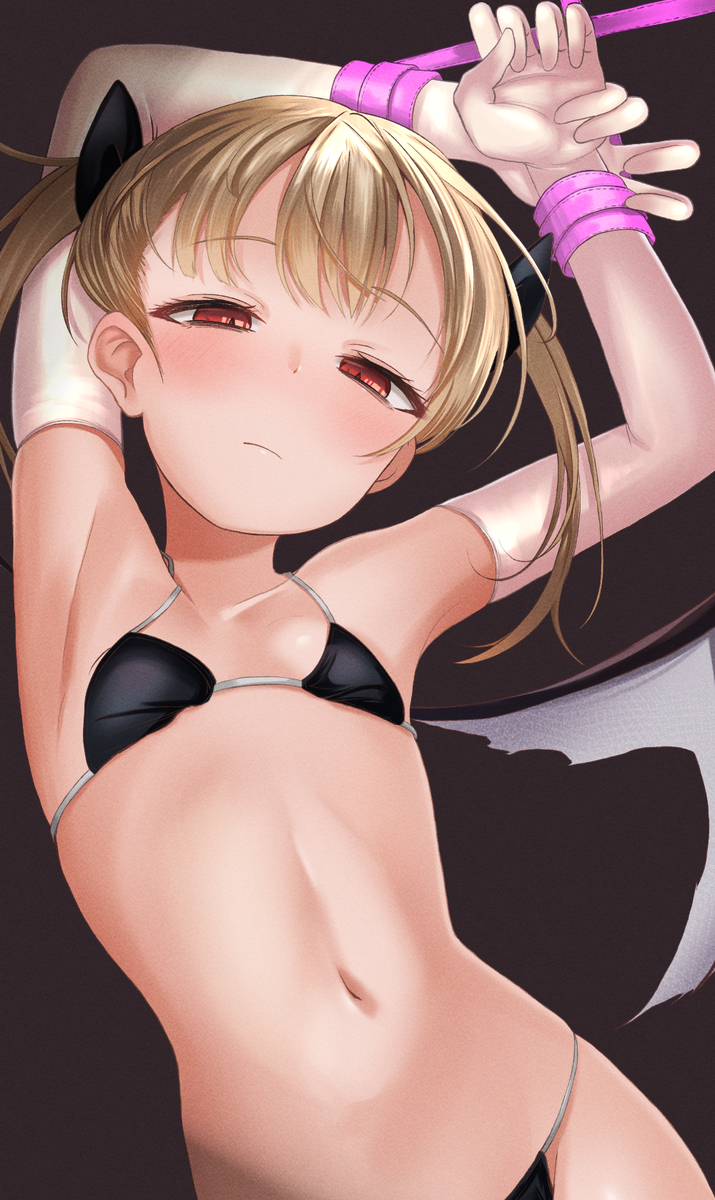 This is a pixiv picture whose title is 金髪ロリ悪魔.