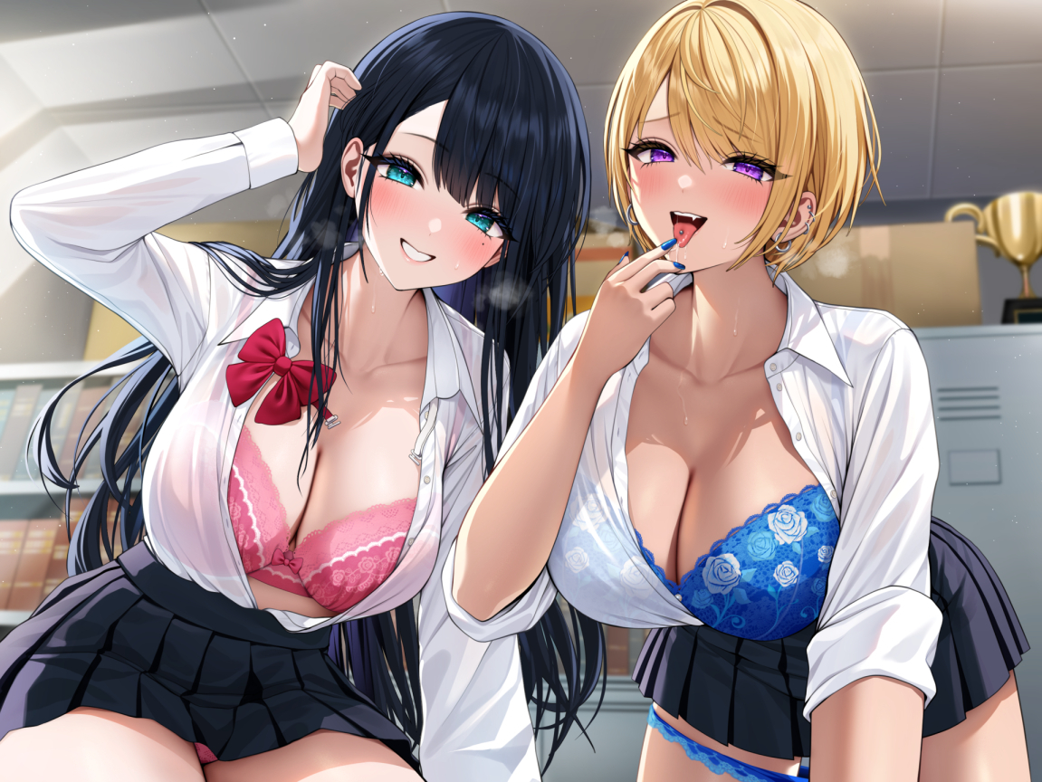 This is a pixiv picture whose title is 私たちと一緒に、エッチな同人音声を作ろっ♪.