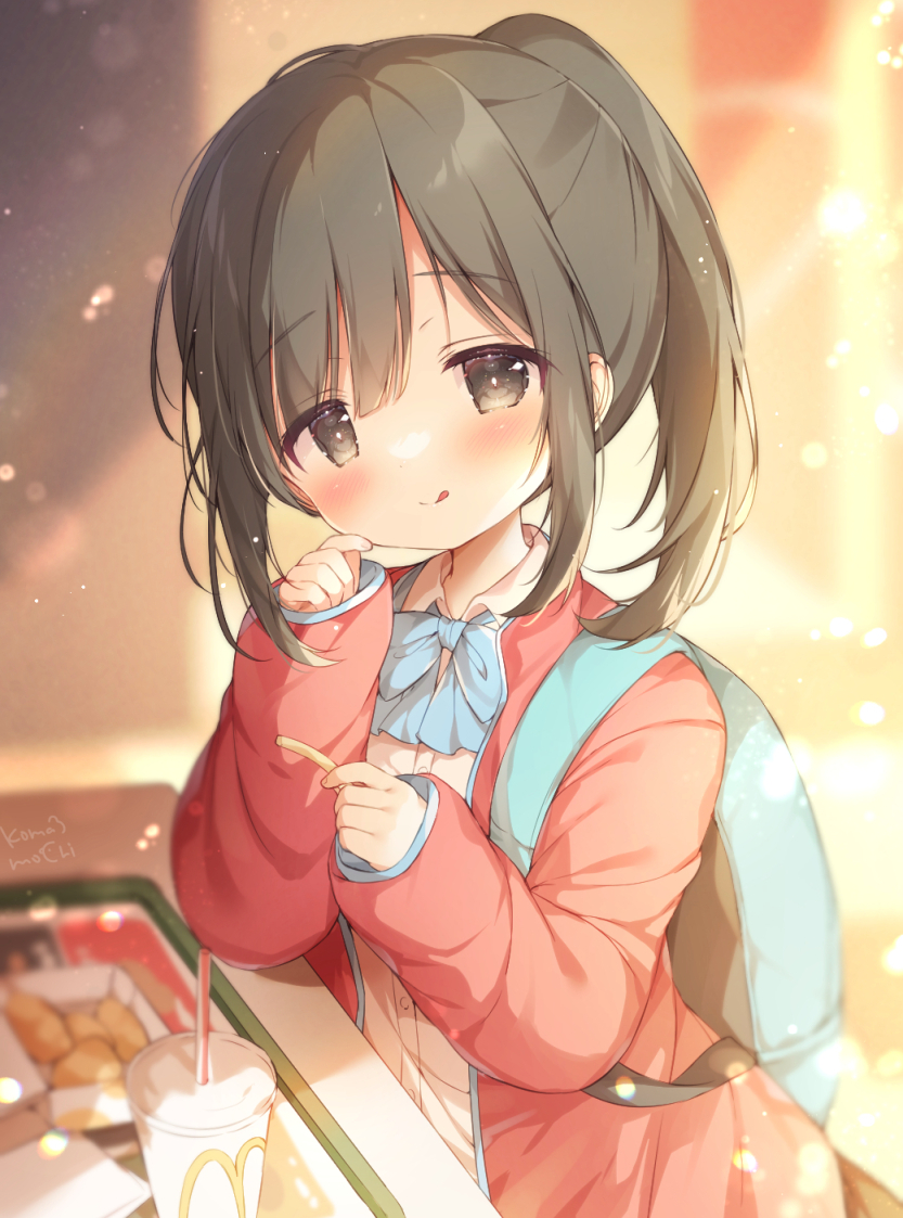 This is a pixiv picture whose title is 彼女とマック.