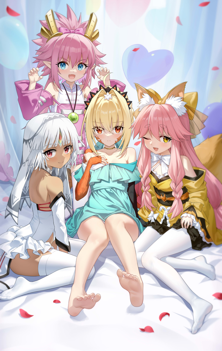 This is a pixiv picture whose title is 月球儿童套餐.