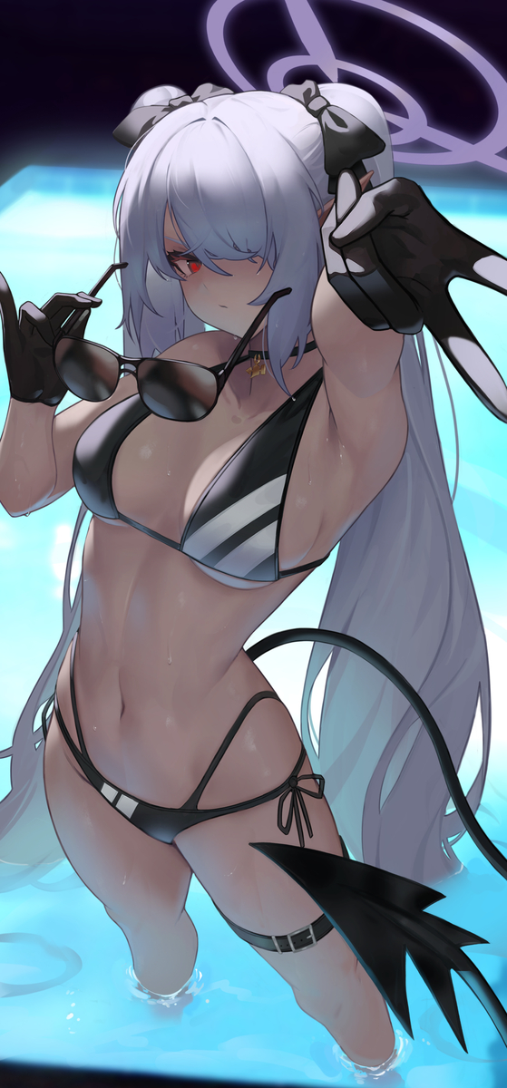 This is a pixiv picture whose title is Shiromi Iori Swimsuit.