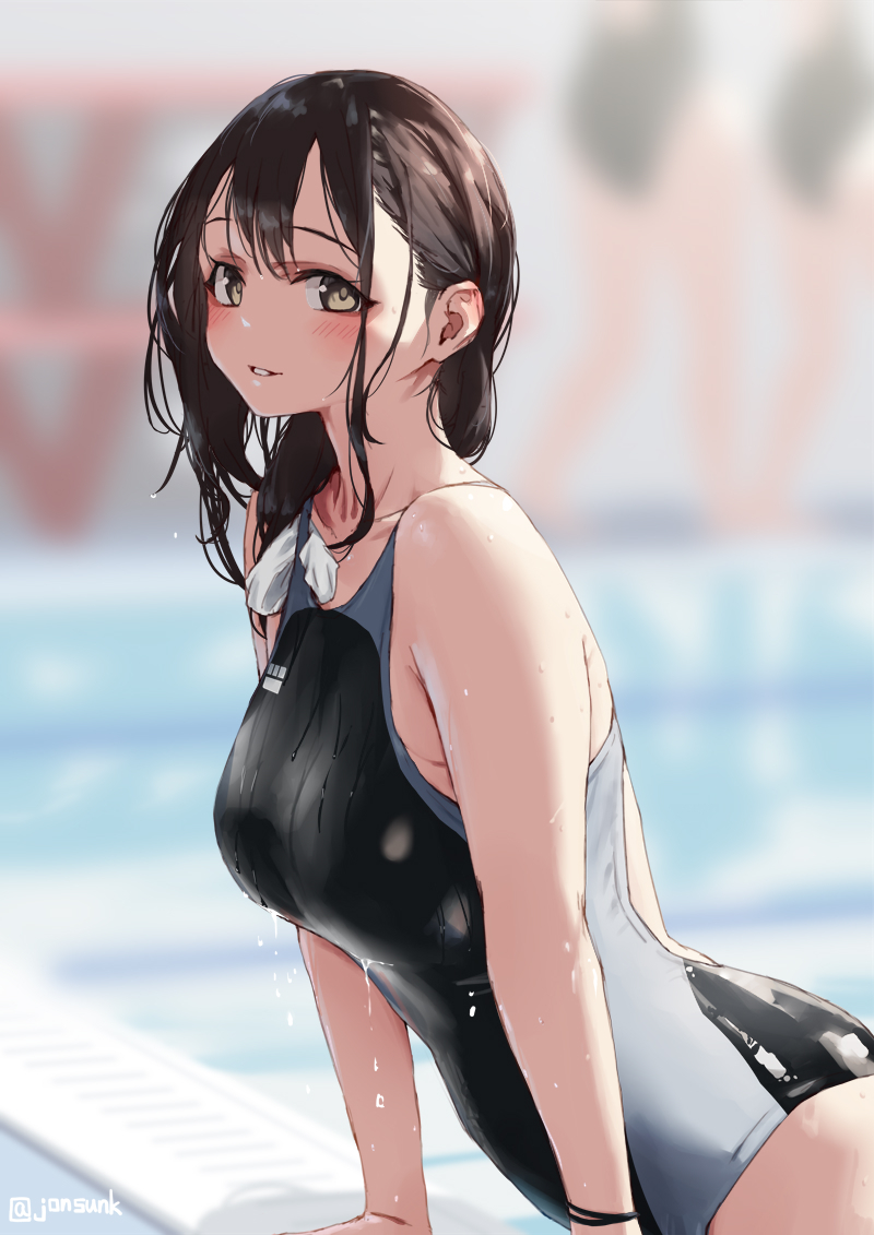 This is a pixiv picture whose title is よく目が合う気がする女子.