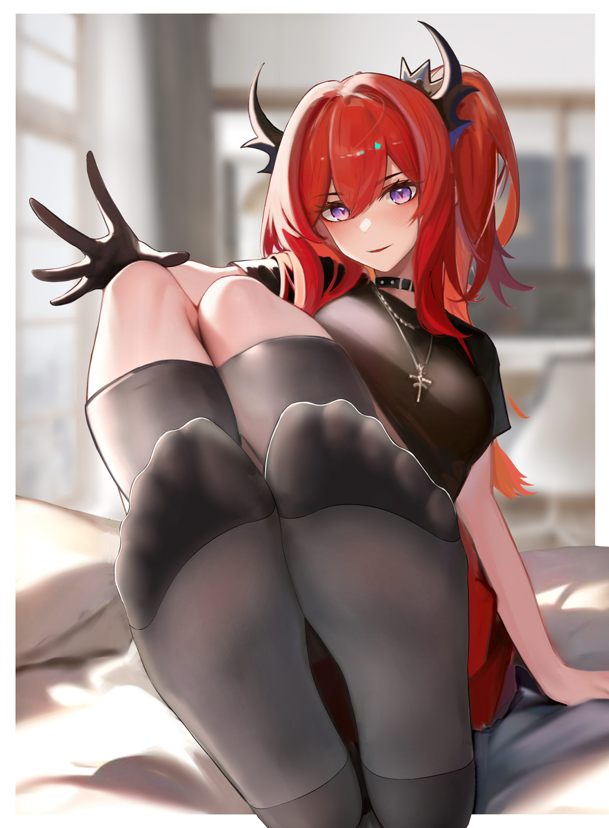 This is a pixiv picture whose title is 42の玉足.