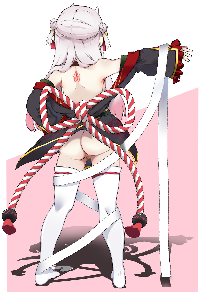This is a pixiv picture whose title is お嬢.