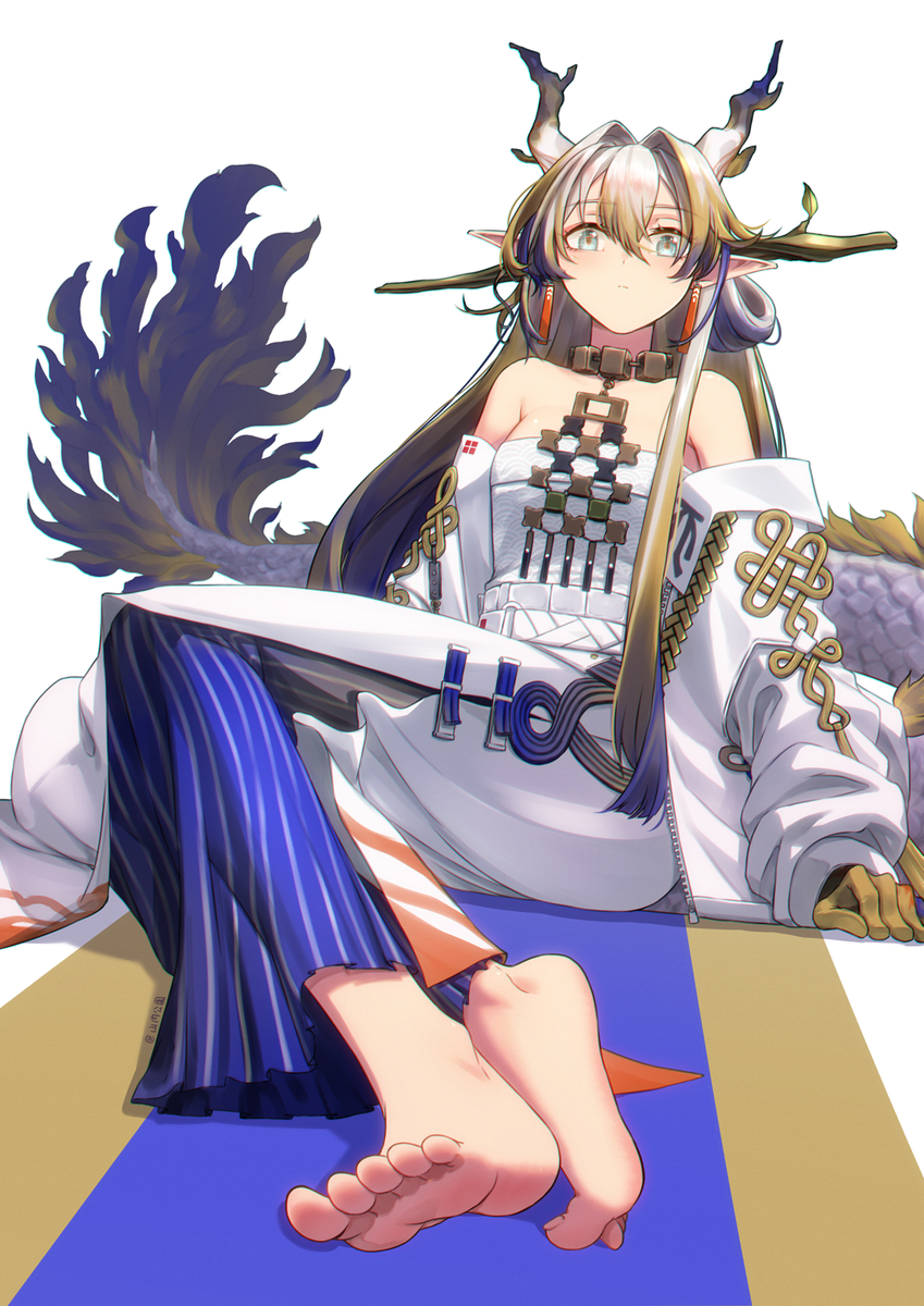 This is a pixiv picture whose title is 畑を耕す限定オペレーター 黍 Shu スー.
