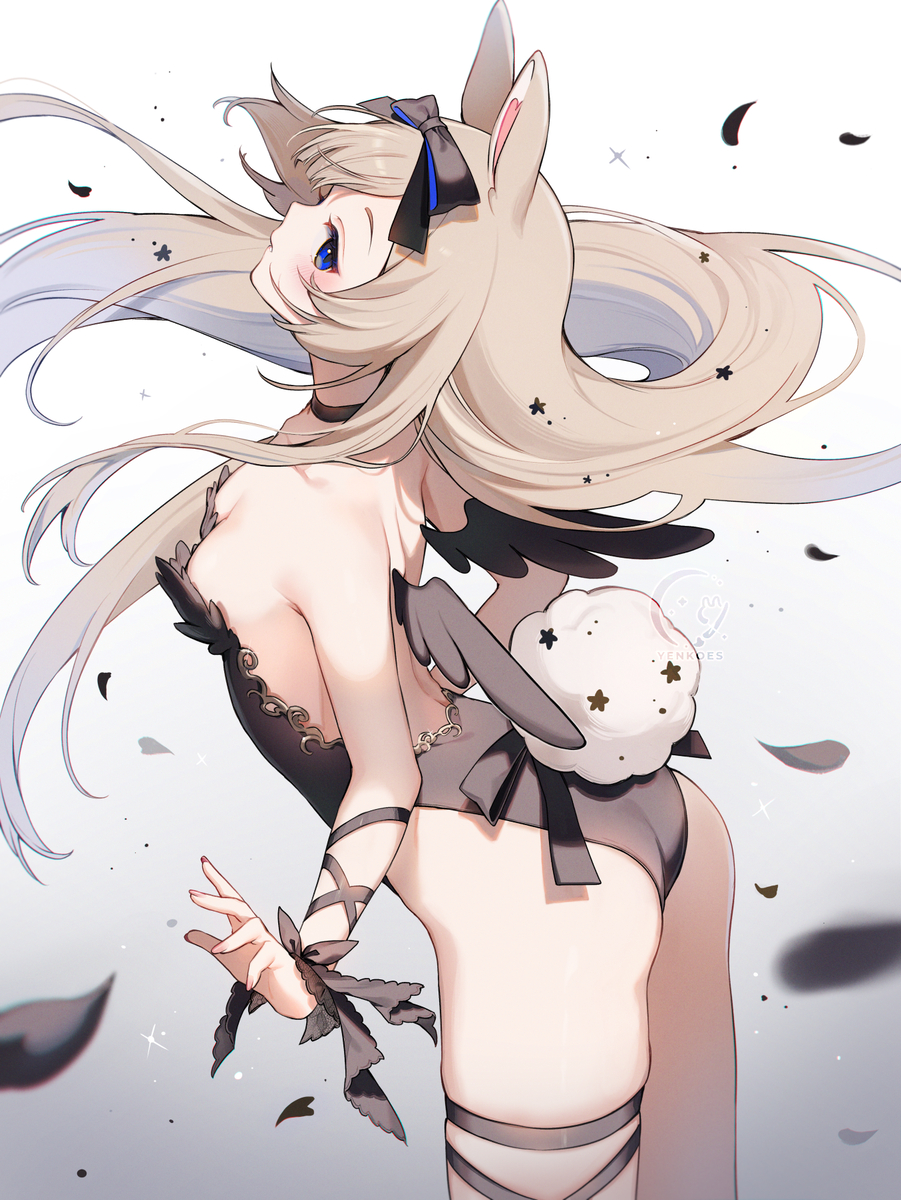 This is a pixiv picture whose title is Black Swan.