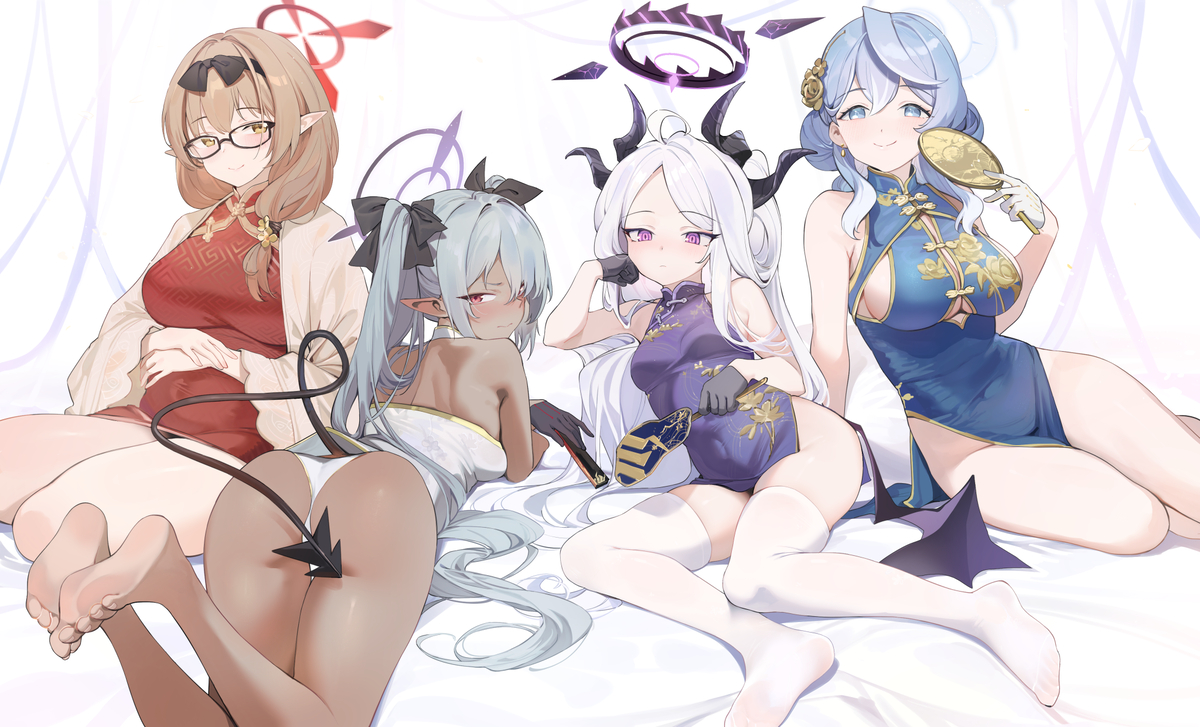 This is a pixiv picture whose title is 風紀委員会 × ミニスカチャイナ部.