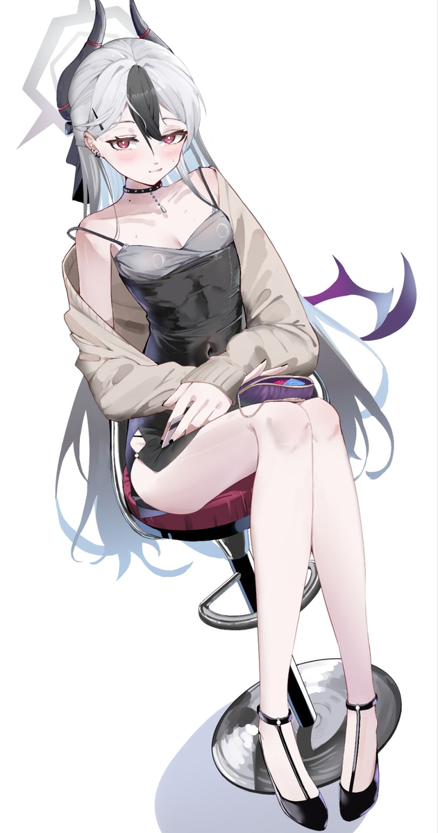 This is a pixiv picture whose title is 礼服佳代子.