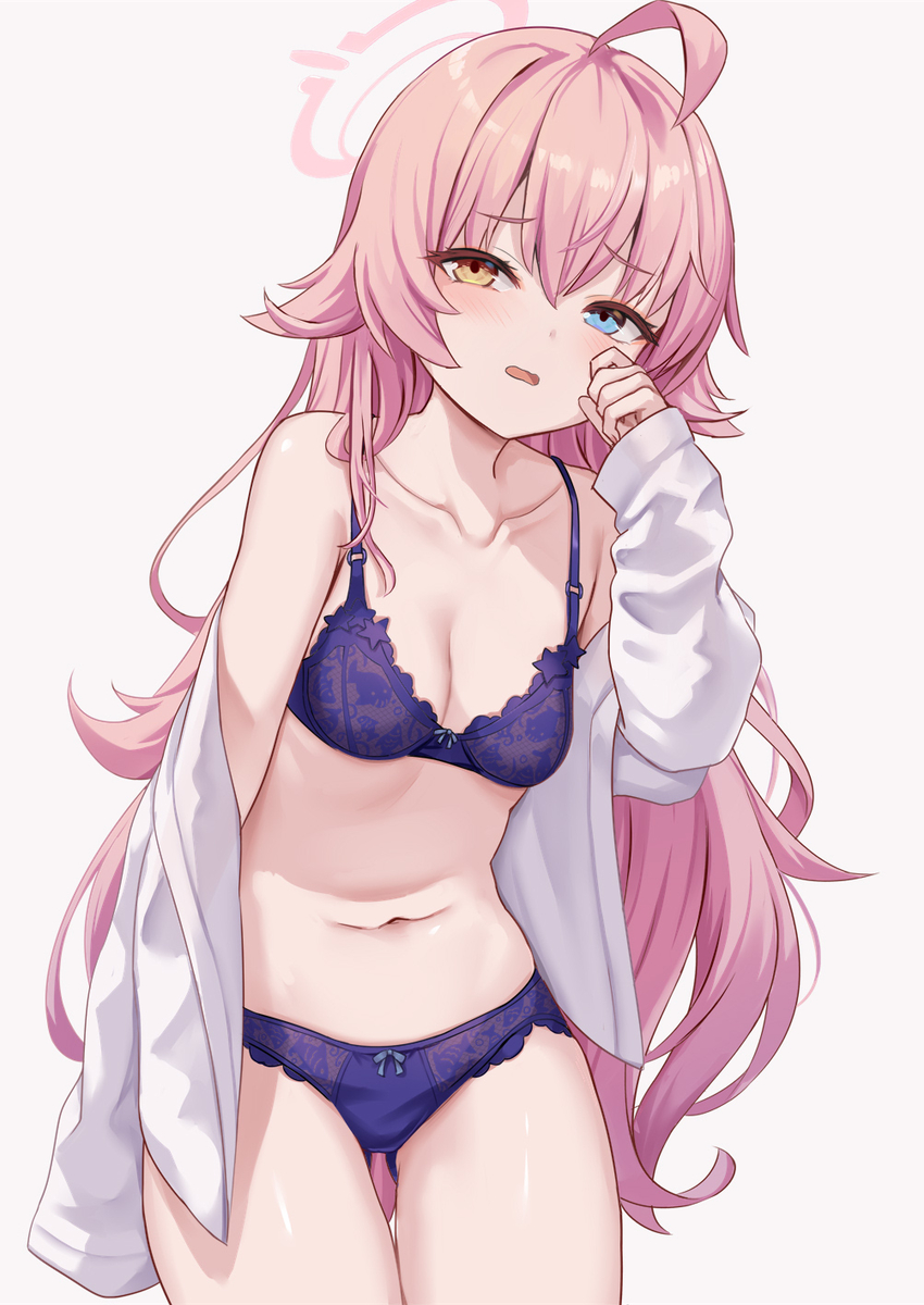 This is a pixiv picture whose title is 大人ぽいホシノちゃん.