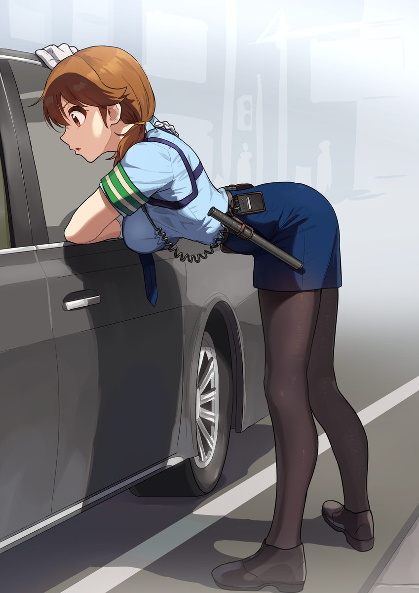 This is a pixiv picture whose title is 取り締まり中の早苗さん.