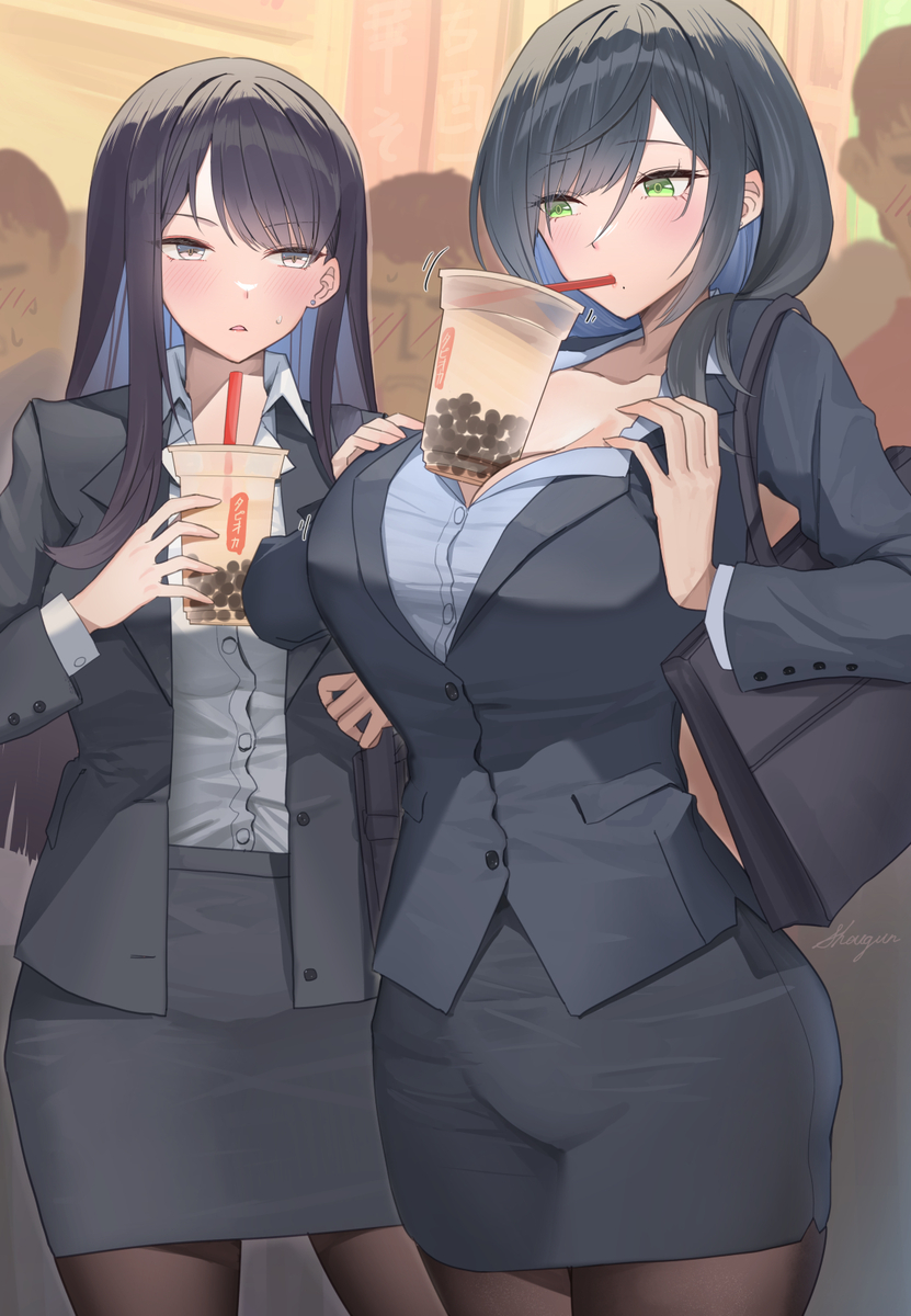 This is a pixiv picture whose title is 残業ばっかりのOL姉さん23.