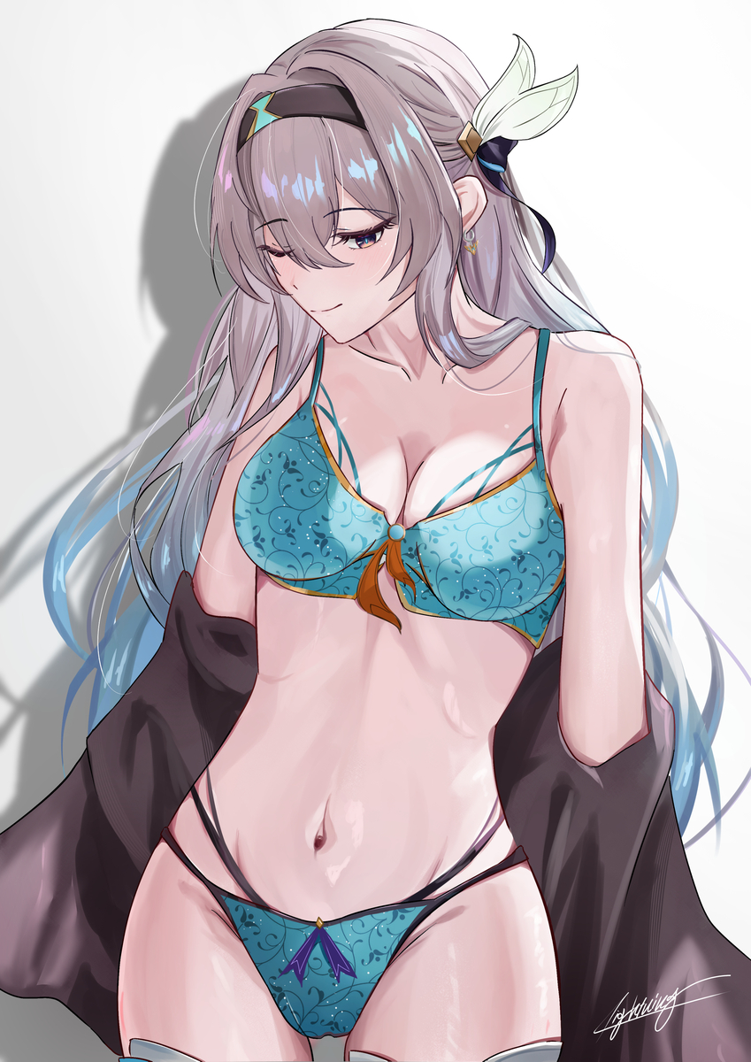 This is a pixiv picture whose title is ホタル.