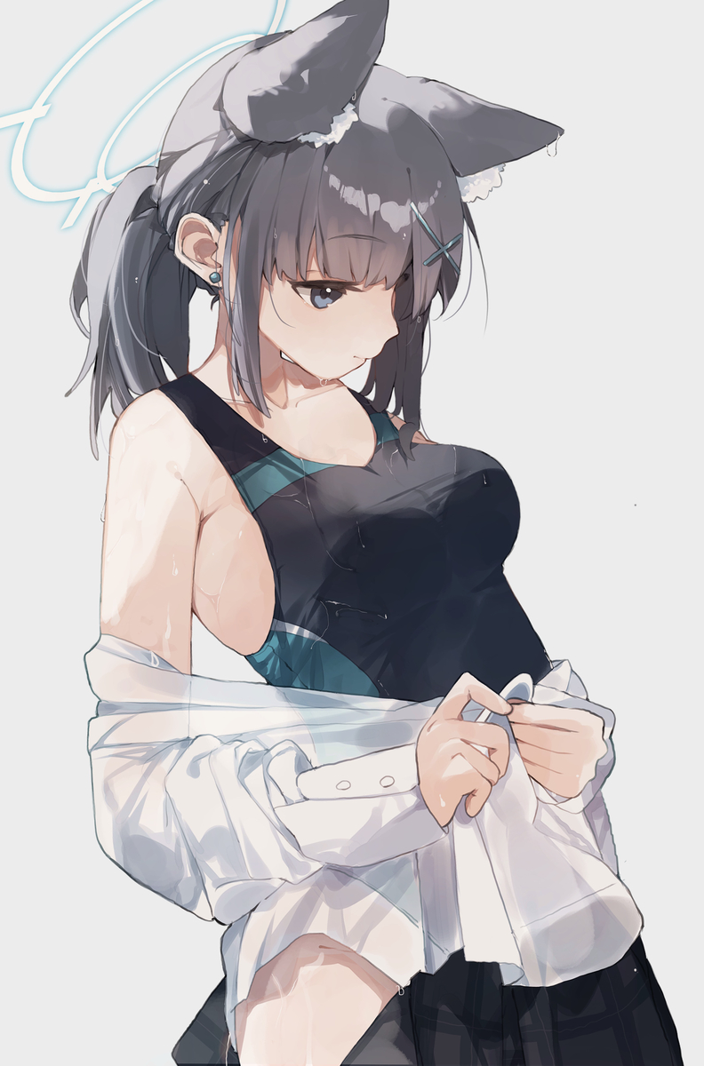 This is a pixiv picture whose title is 水着シロコ.