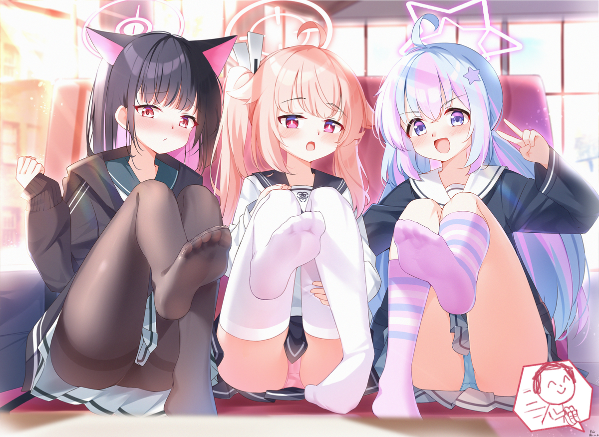 This is a pixiv picture whose title is 放課後ストッキング部.