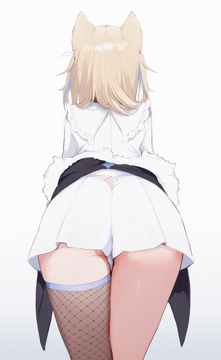 This is a pixiv picture whose title is Fuwawa's tail is fake.