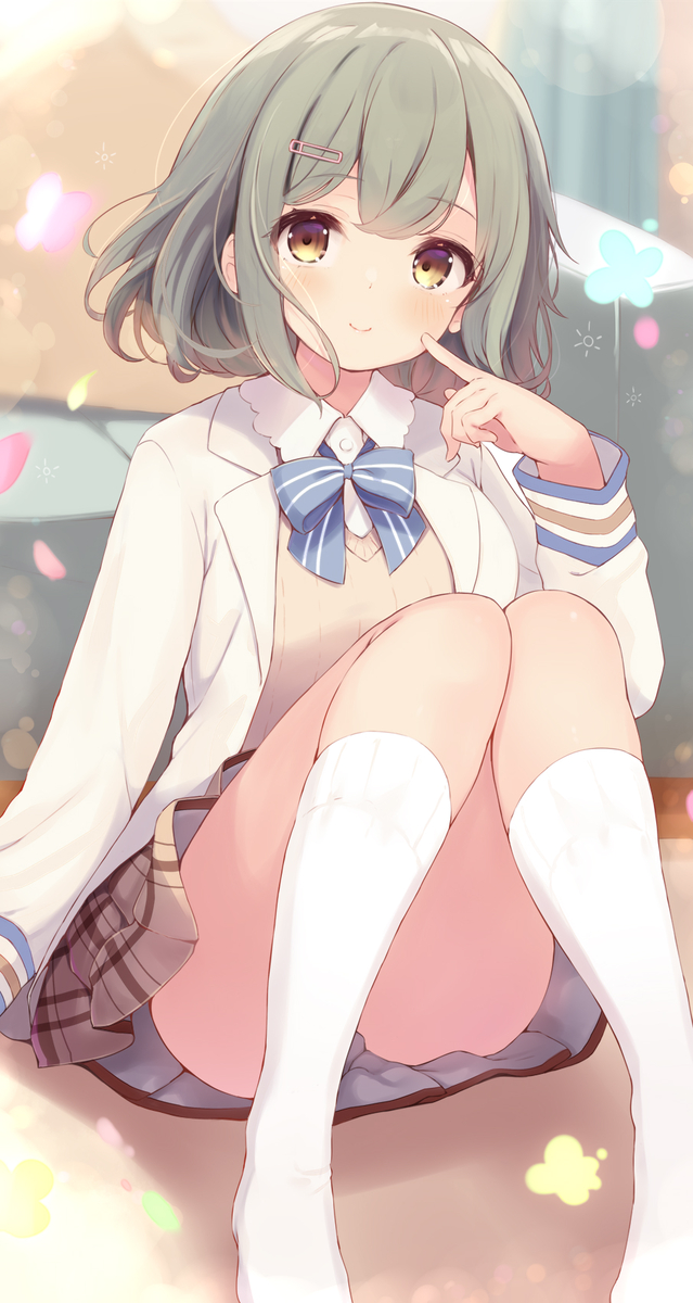 This is a pixiv picture whose title is リビングで息抜き.