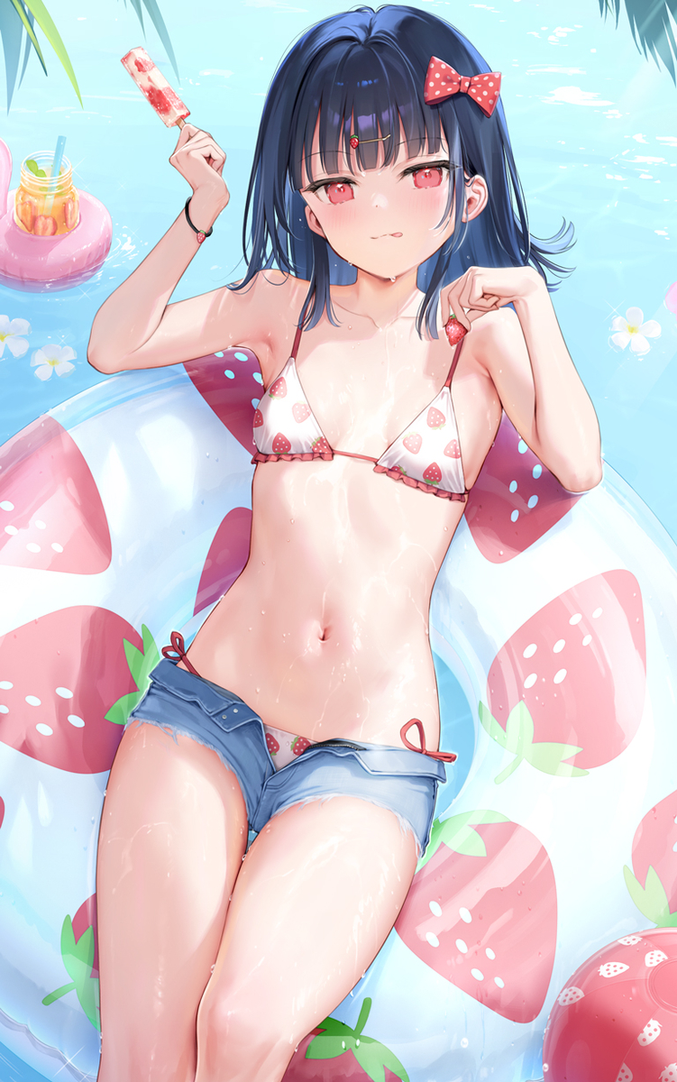 This is a pixiv picture whose title is ICHIGO SUMMER.