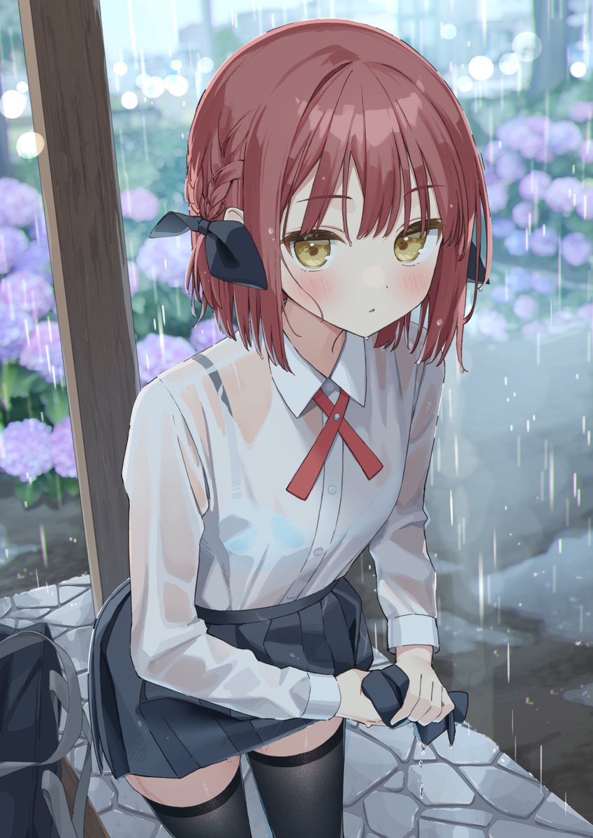 This is a pixiv picture whose title is 「雨、激しくなってきましたね...」.