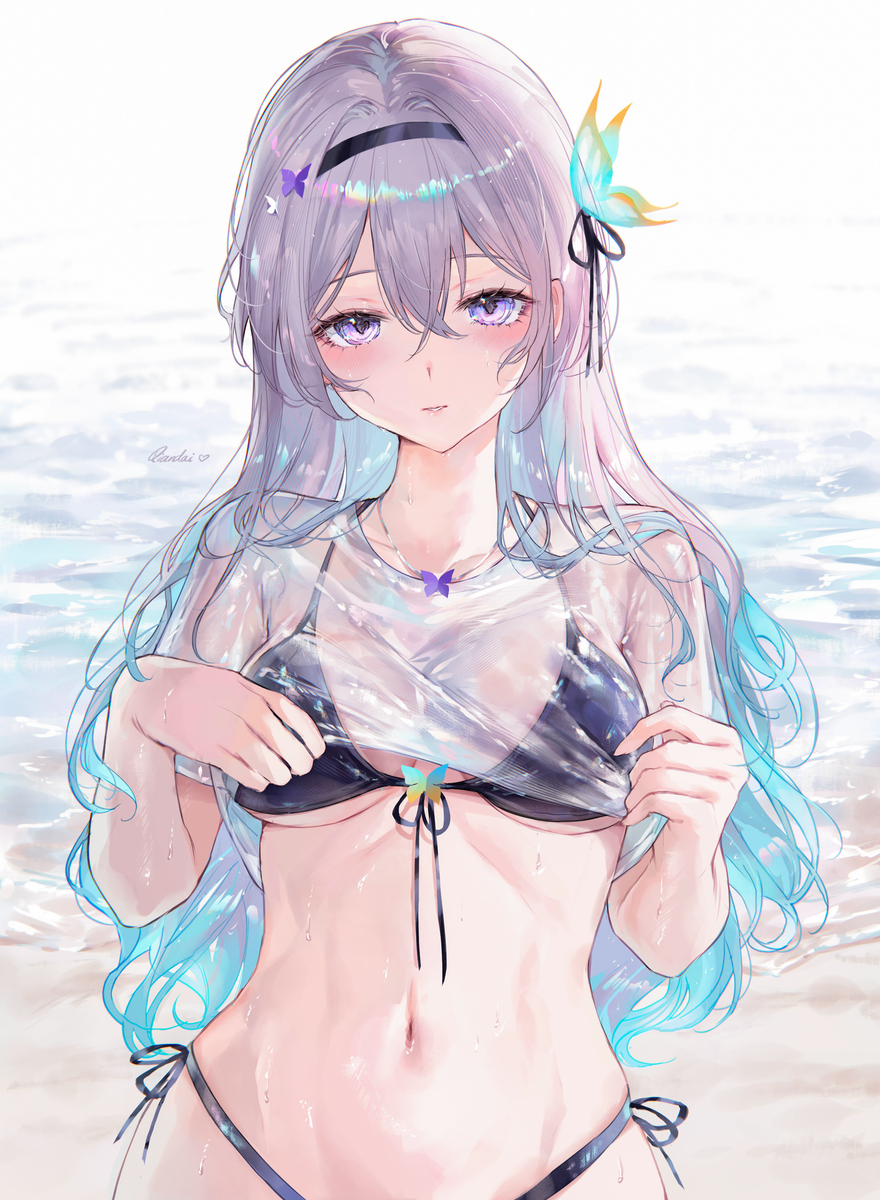 This is a pixiv picture whose title is ホタルの水着.