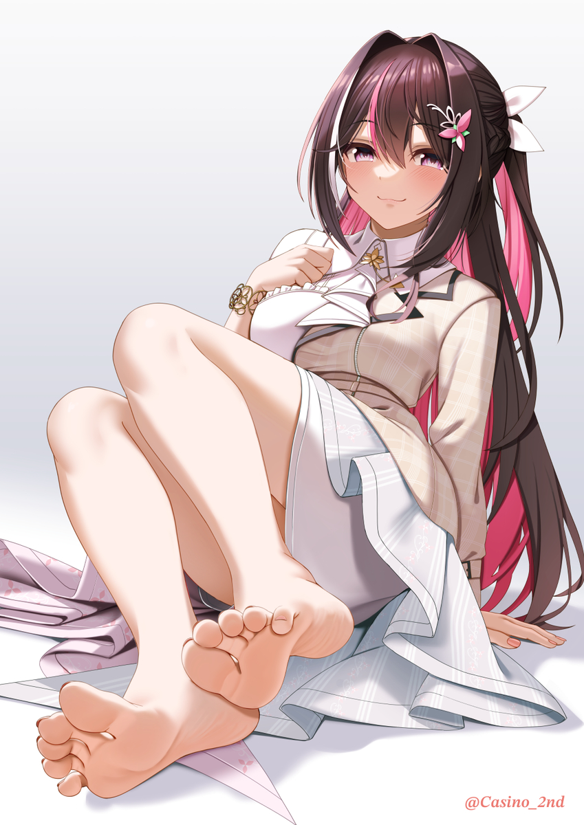 This is a pixiv picture whose title is AZKi誕生日おめでとう！.