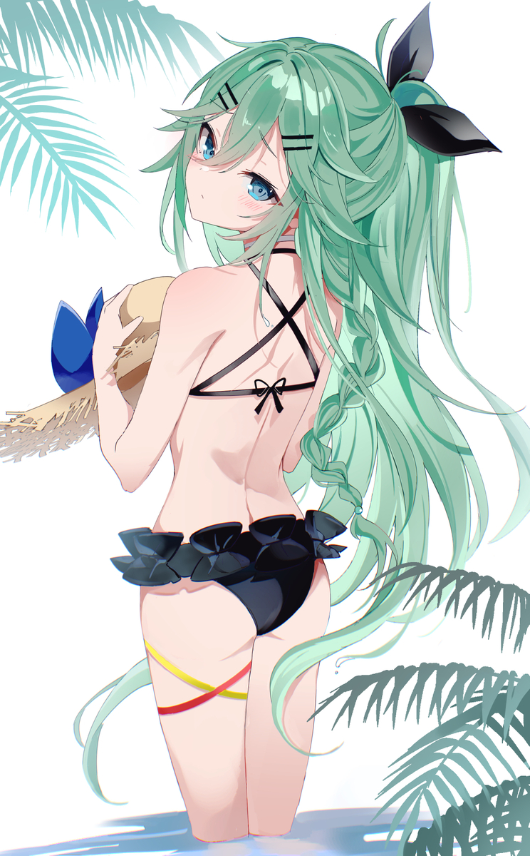 This is a pixiv picture whose title is 水着山風.