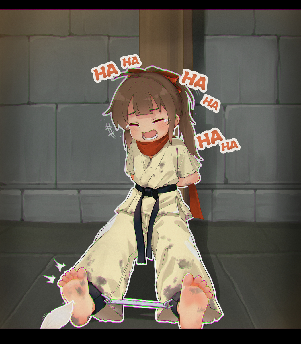 This is a pixiv picture whose title is 空手少女惩戒中~.