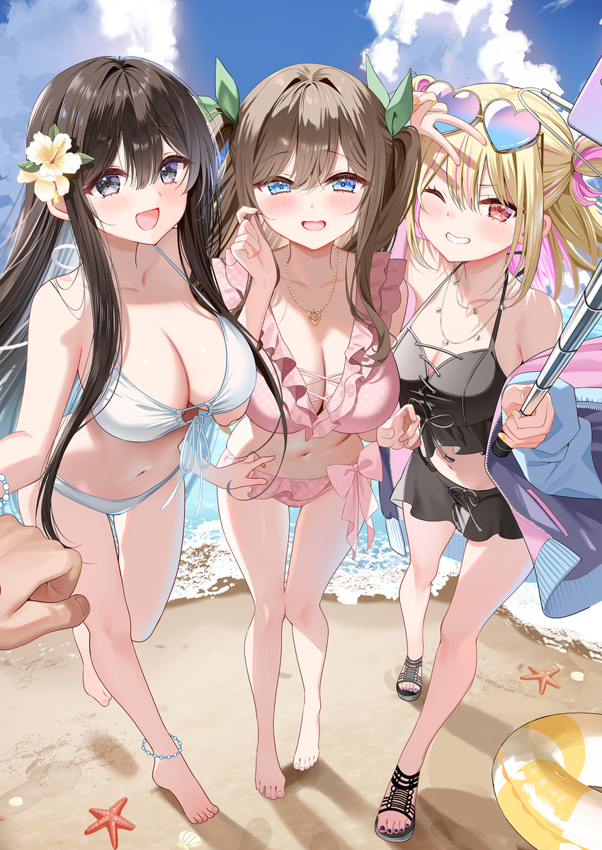 This is a pixiv picture whose title is みんなで海水浴！.