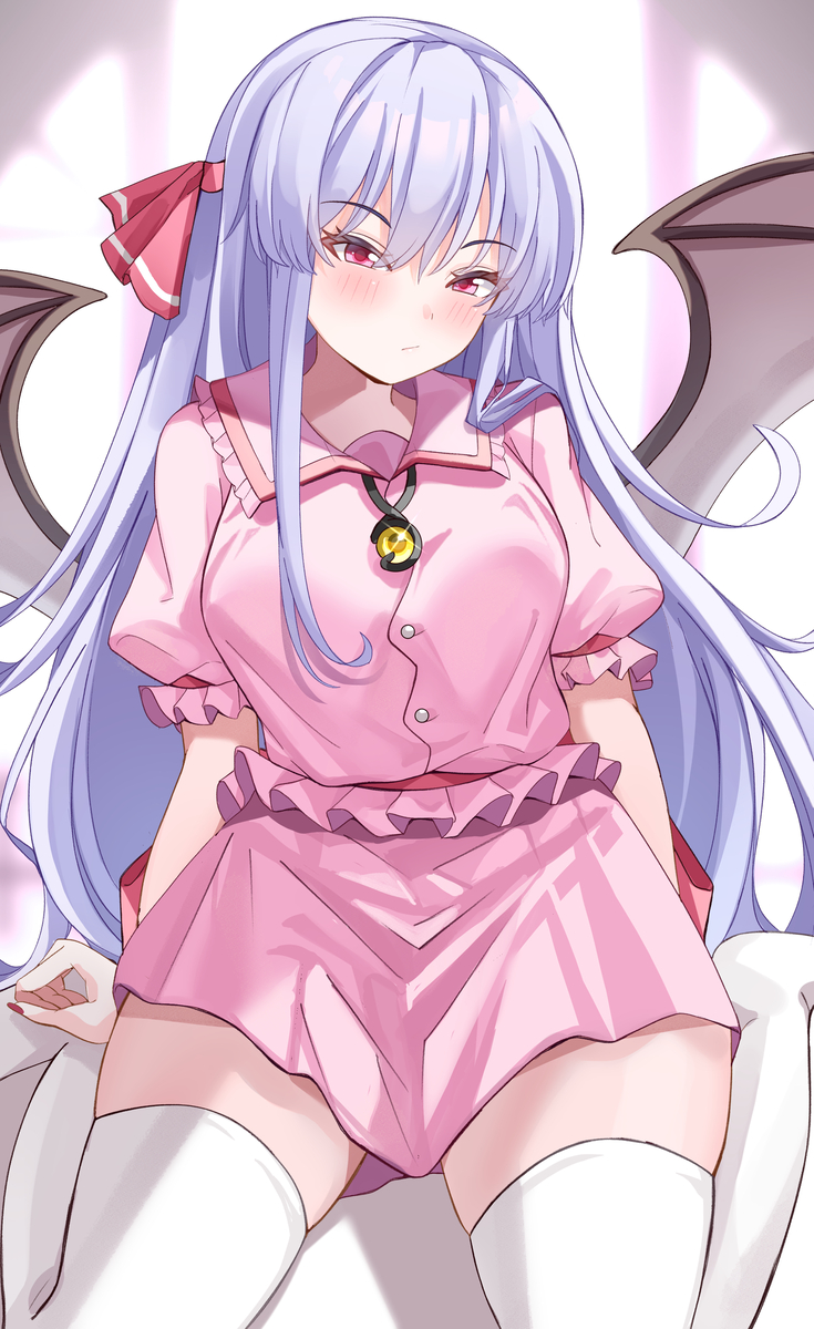 This is a pixiv picture whose title is ロングヘアレミリアお嬢様.