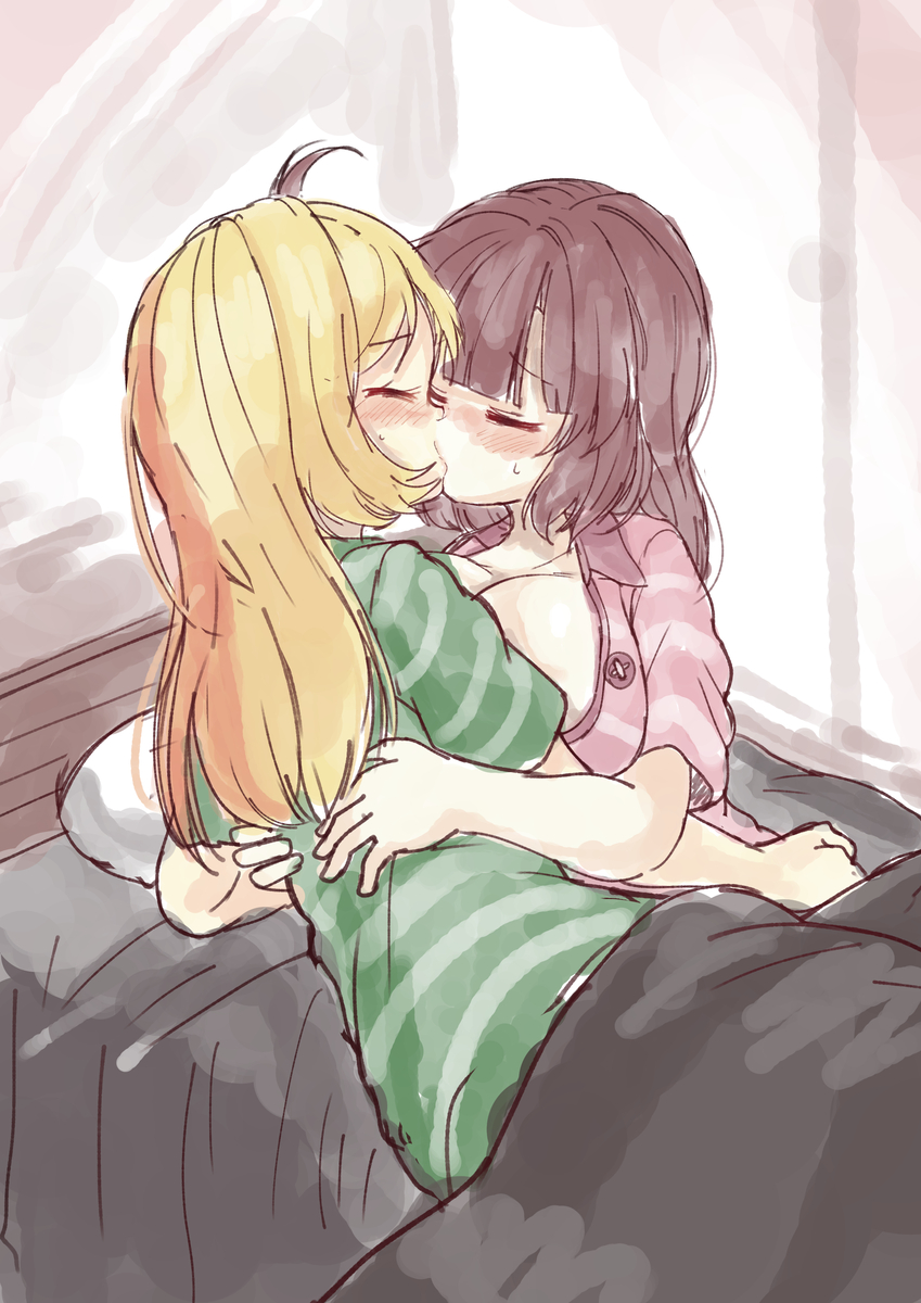 This is a pixiv picture whose title is 百合絵いろいろ　愉月と可愛.