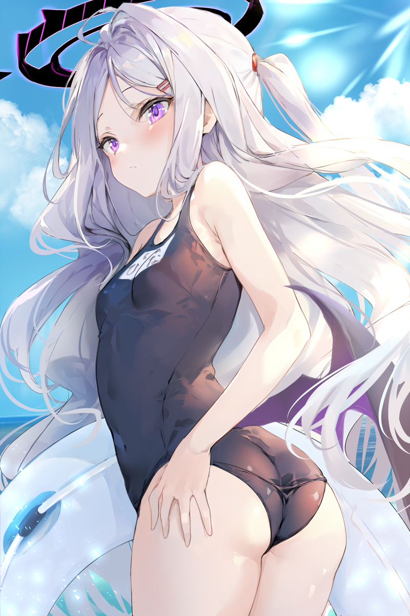This is a pixiv picture whose title is 水着ヒナ.