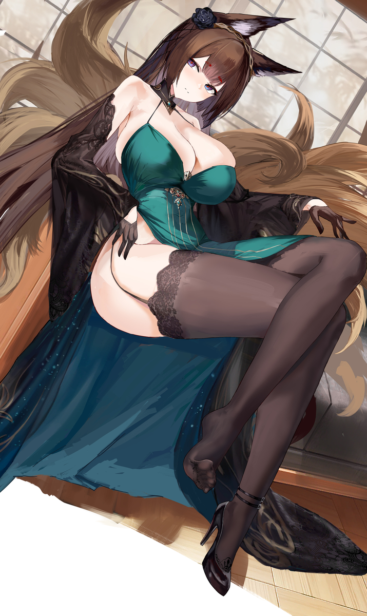 This is a pixiv picture whose title is 天城(アズールレーン).