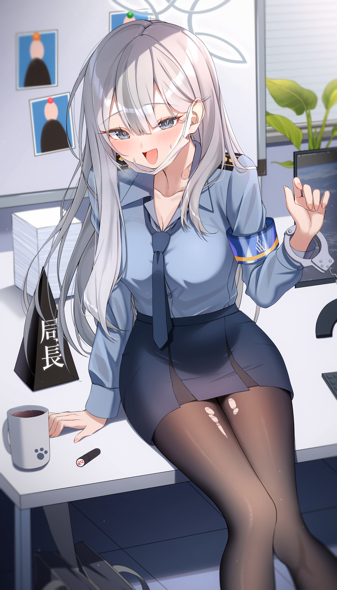 This is a pixiv picture whose title is 「目がこわいっすよ？」.