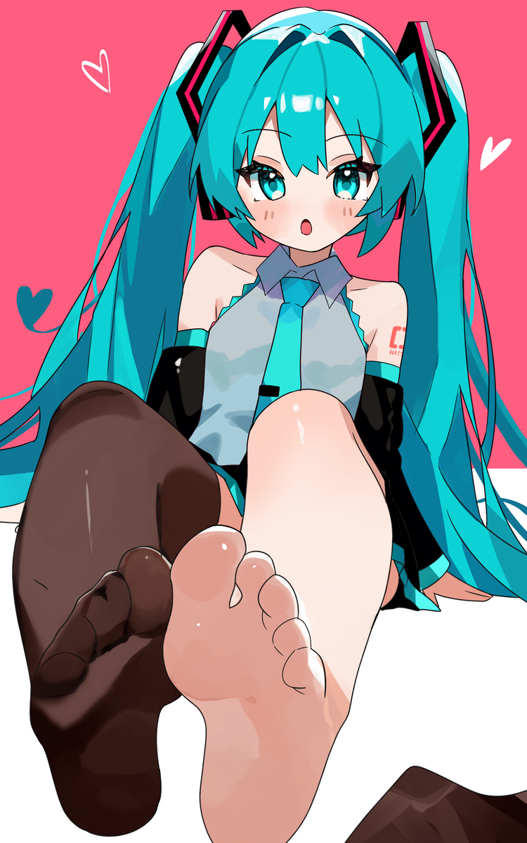 This is a pixiv picture whose title is 『こっちの足も脱がしてよ』.