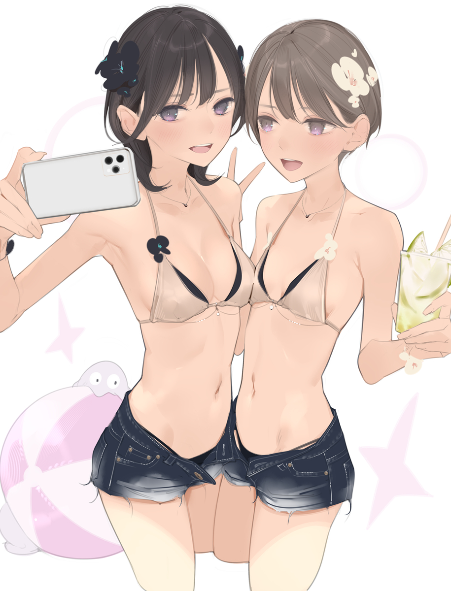 This is a pixiv picture whose title is 水着デニム.