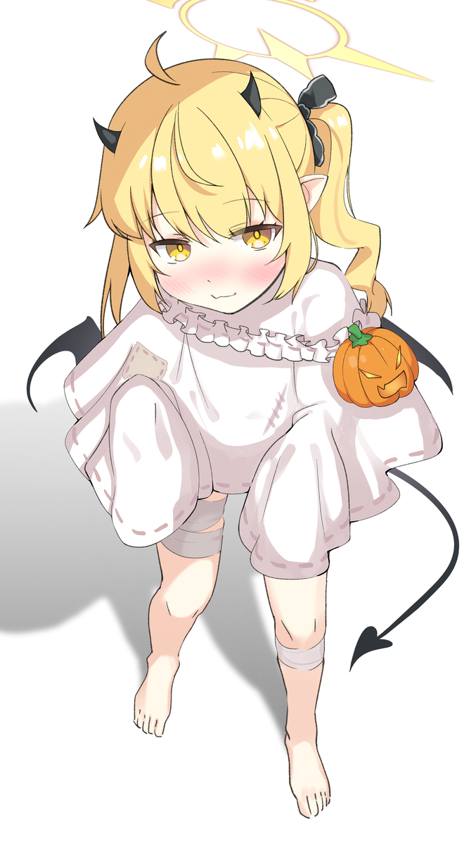 This is a pixiv picture whose title is Halloween ibuki.