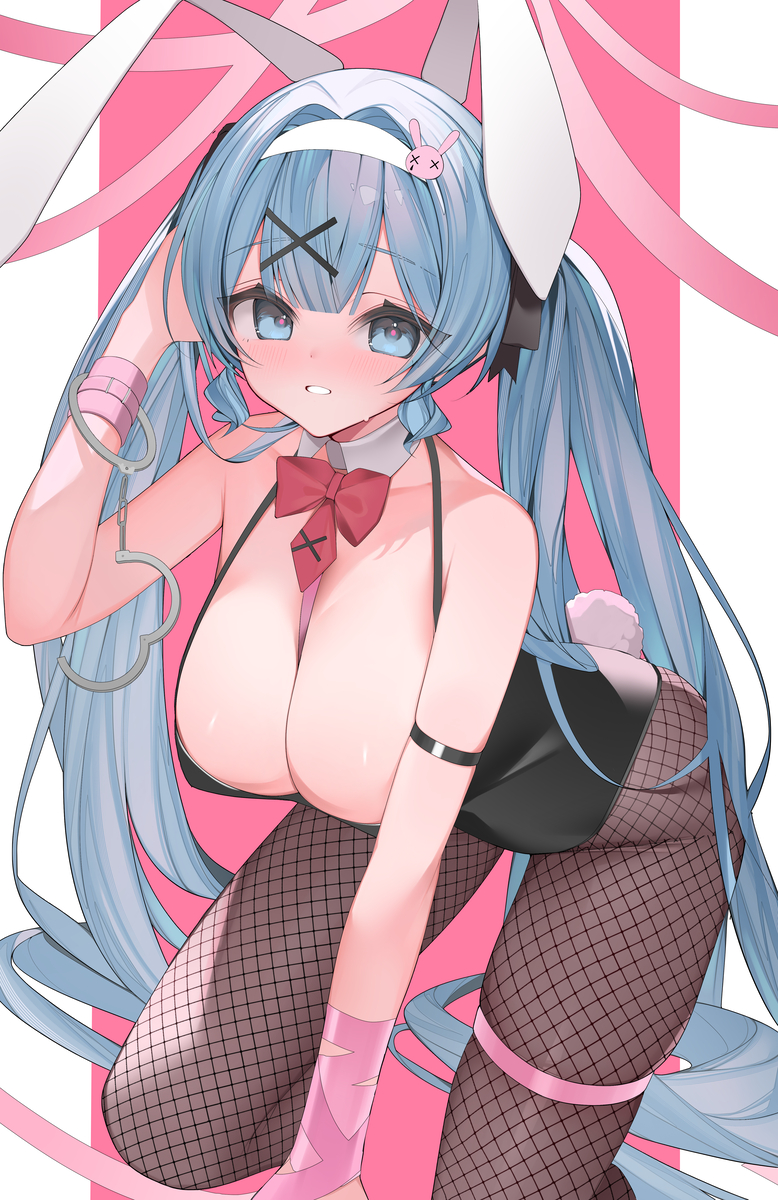 This is a pixiv picture whose title is ラビットホールミクちゃん🐰.