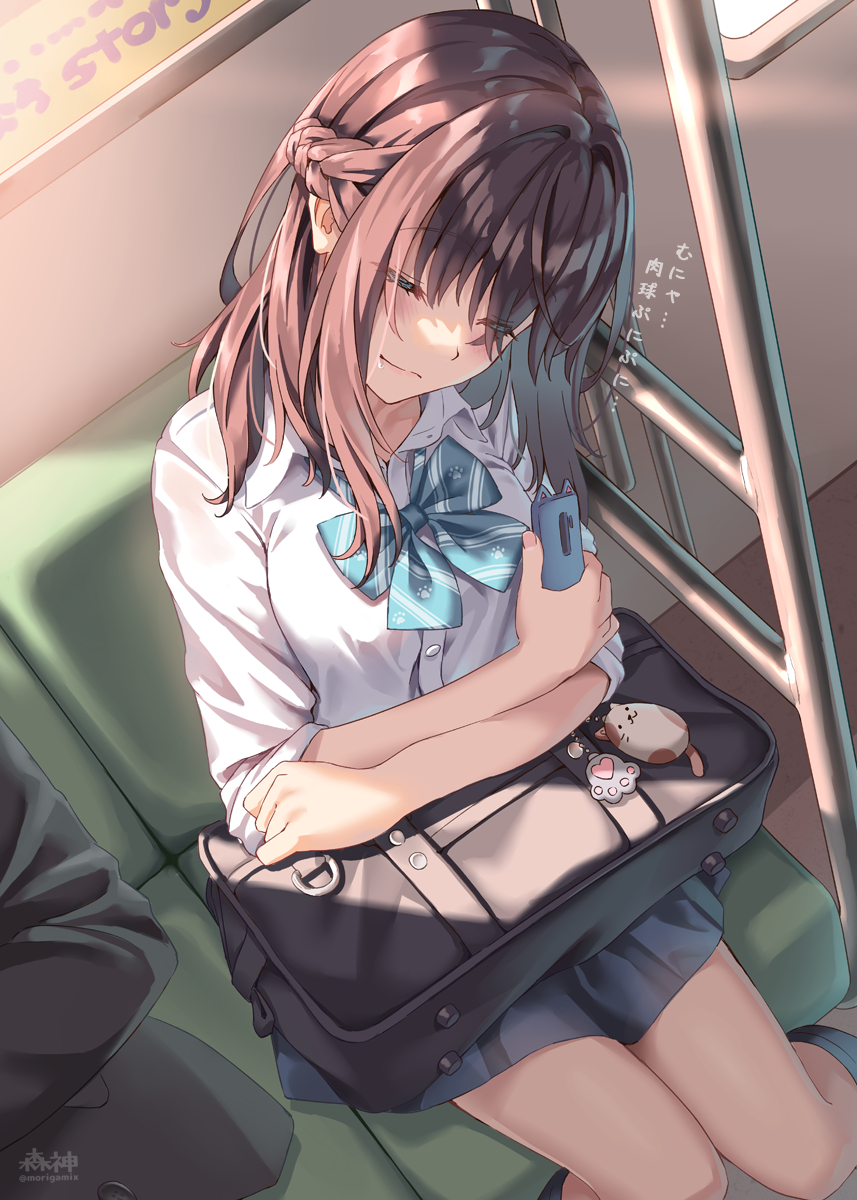 This is a pixiv picture whose title is 居眠り妹.