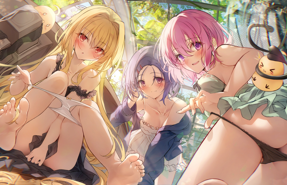 This is a pixiv picture whose title is To love Ru x Azurlane！.