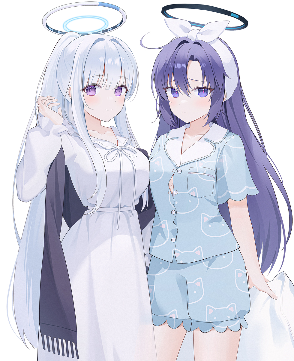 This is a pixiv picture whose title is 🤍💜.