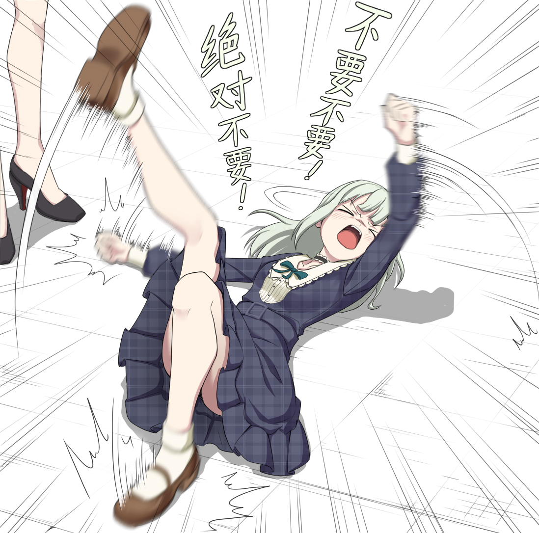 This is a pixiv picture whose title is 正在施展地面技术的墨缇斯.