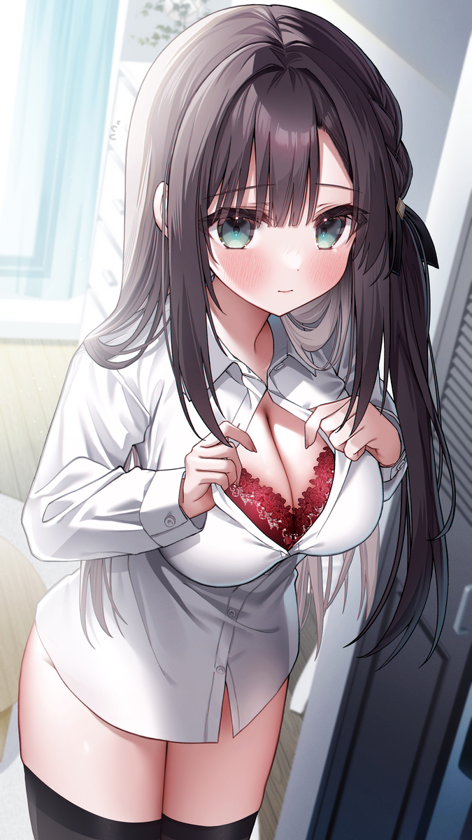 This is a pixiv picture whose title is 着替え中の幼馴染ちゃん.